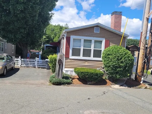 266 Newbury St #19, Peabody, MA 01960