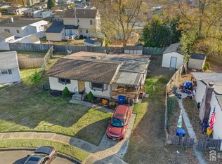 19 Avon Cir, Maple Shade, NJ 08052