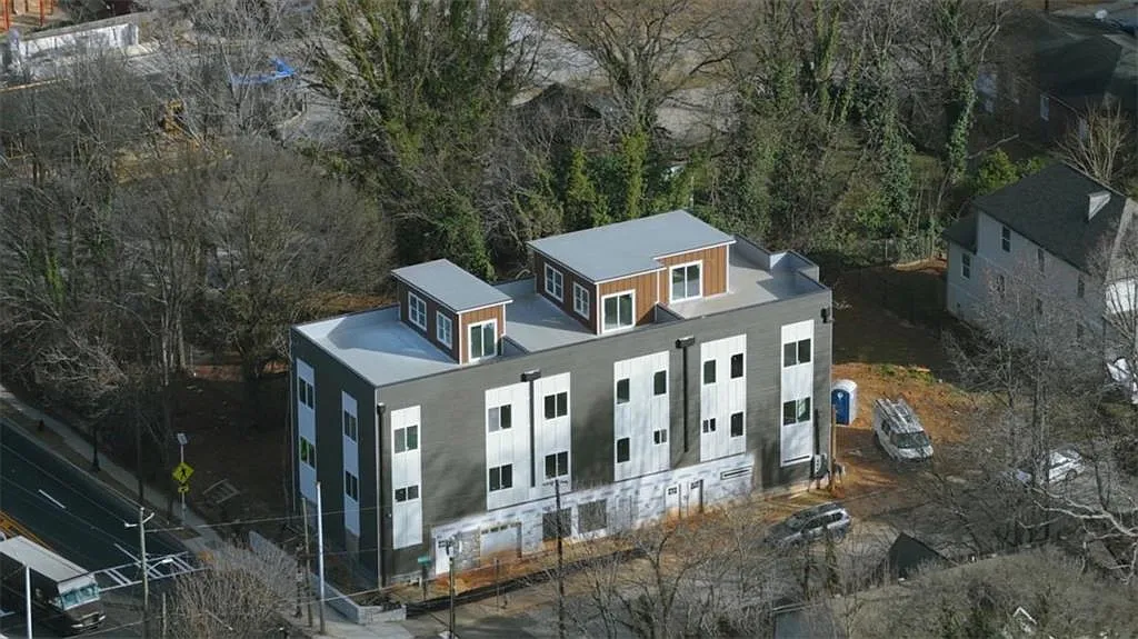 42 Joseph E Lowery Blvd photo 1