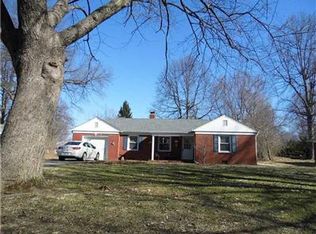 3328 Manor Rd, Anderson, IN 46011