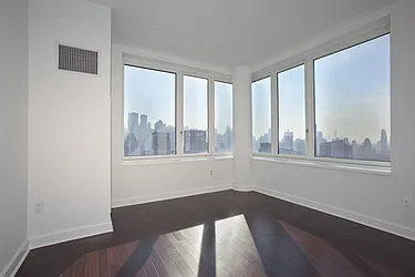 Rented by Nest Seekers International