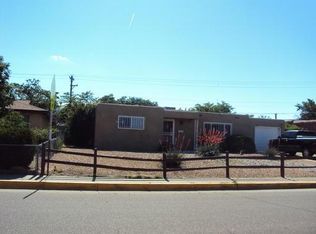 3804 Morningside Dr NE, Albuquerque, NM 87110