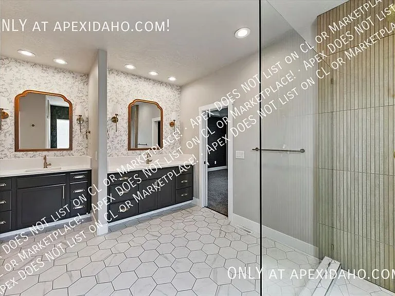 1828 W Divide Creek St — Photo 33