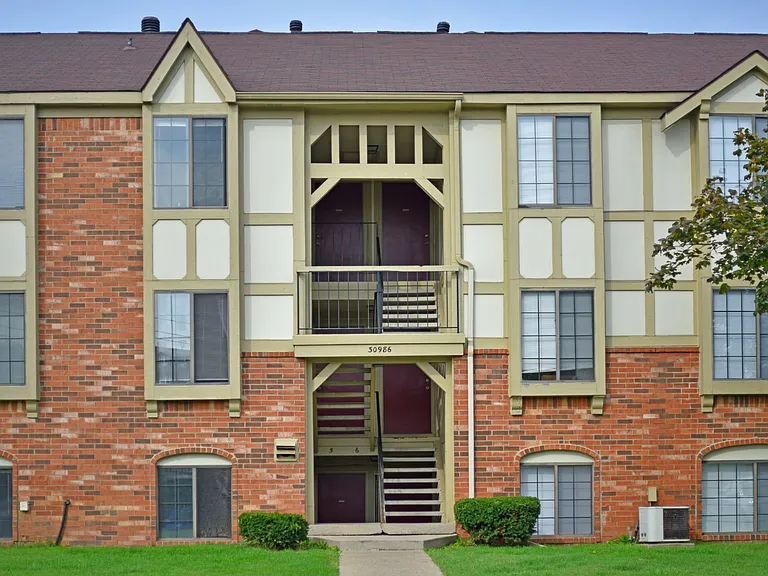 Stone Ridge Apartments — Photo 12