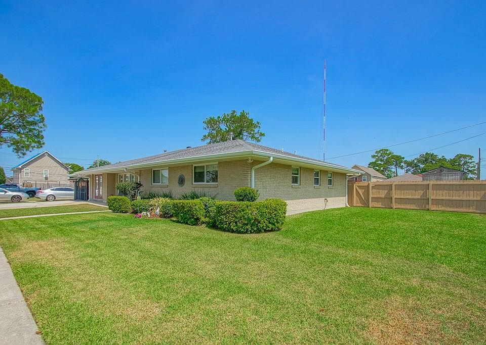 421 E Saint Jean Baptist St, Chalmette, LA 70043 MLS 2410801 Zillow