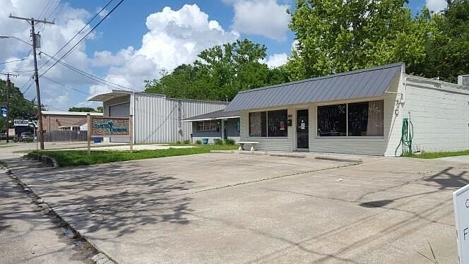 1st image of 2827 Hodges St