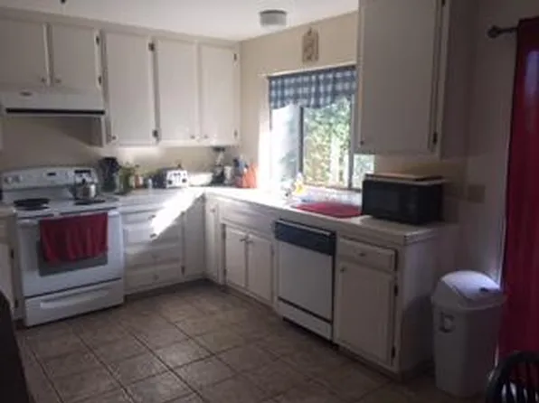 1924 Laurel Oak Dr, Modesto, CA 95354