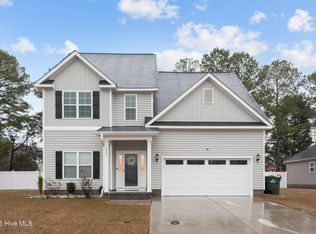 2501 Rhinestone Dr, Winterville, NC 28590