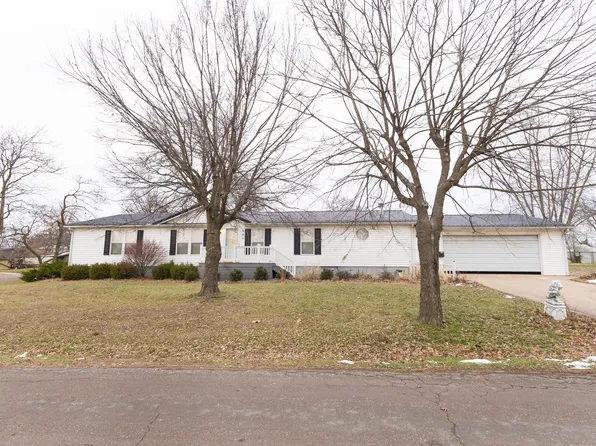 501 E Walker St, Marceline, MO 64658