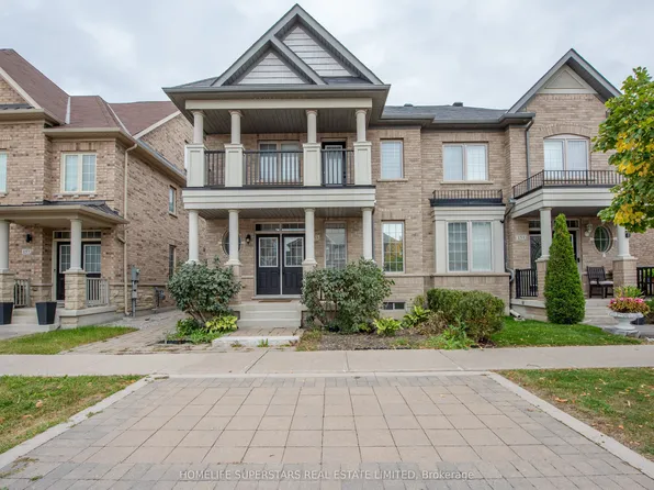 153 Barons St, Vaughan, ON L4H 3Y7