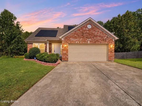 223 Tex Ave, Fairdale, KY 40118