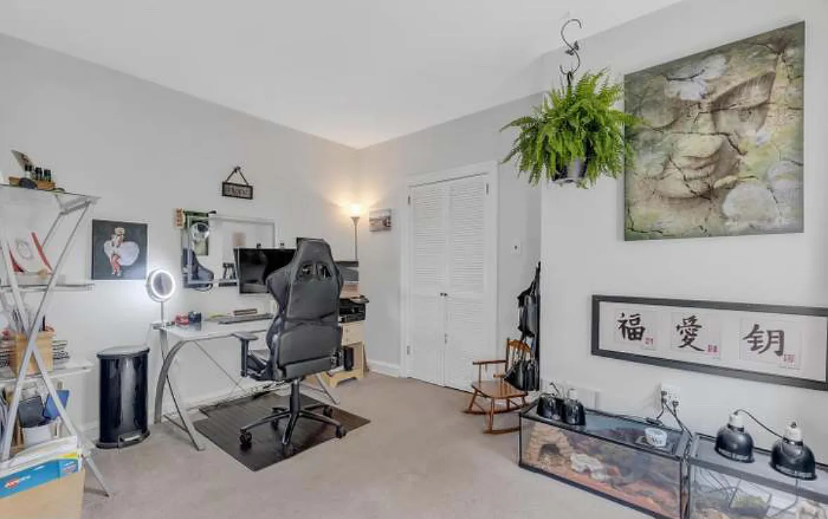 3 bed, 1566 sqft, $1,400 — Photo 1