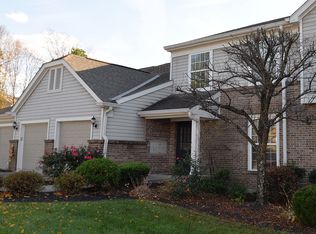 205 S Watchtower Dr APT 302, Newport, KY 41076