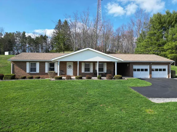212 Lady Slipper Dr, Buckhannon, WV 26201