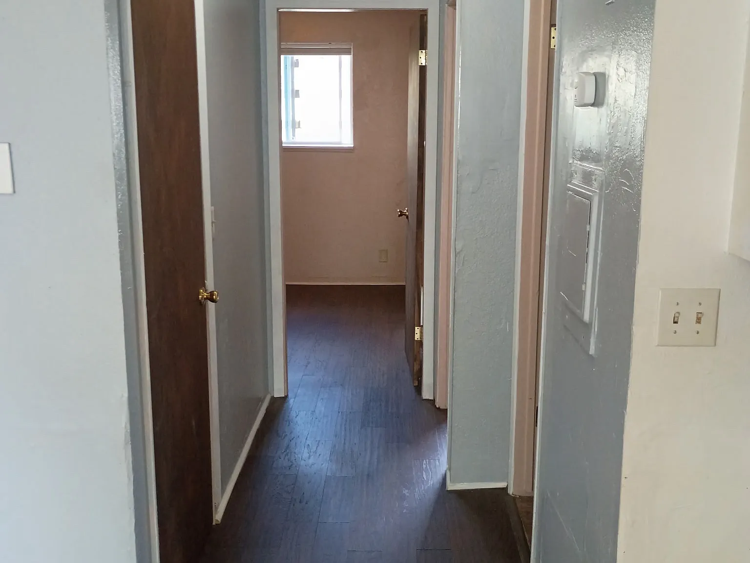 2 bed, 425 sqft, $1,275 — Photo 3