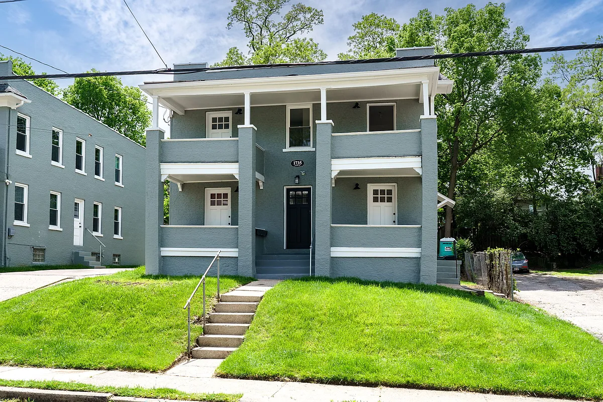 Building Photo - 1735 Lincoln Ave #4