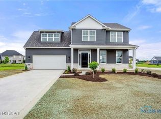 9430 Rockingham Rd, Whitehouse, OH 43571