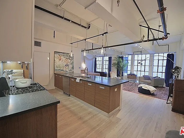 746 S Los Angeles St #603 — Photo 12