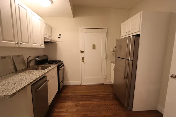 Rented by Douglas Elliman | media 4
