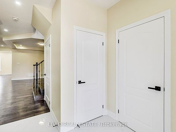 4th image of 232 Thorndale Rd