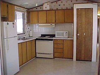 3rd image of 1174 E Main St Spc 161