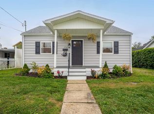 560 Plymouth Ave, Morgantown, WV 26505