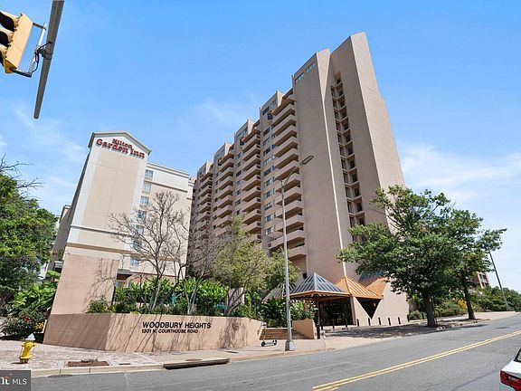 2nd image of 1301 N Courthouse Rd APT 1205