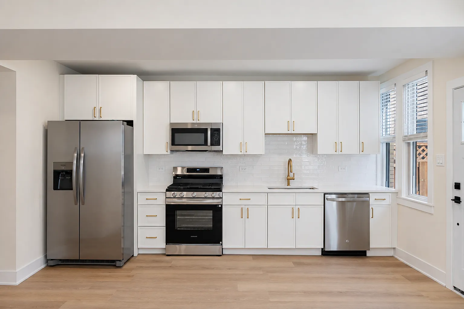 3 bed, 1200 sqft, $5,000 — Photo 4