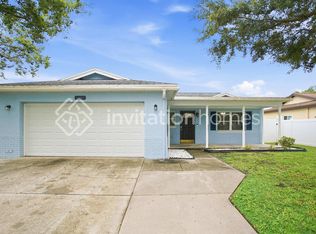 12402 68th St, Largo, FL 33773