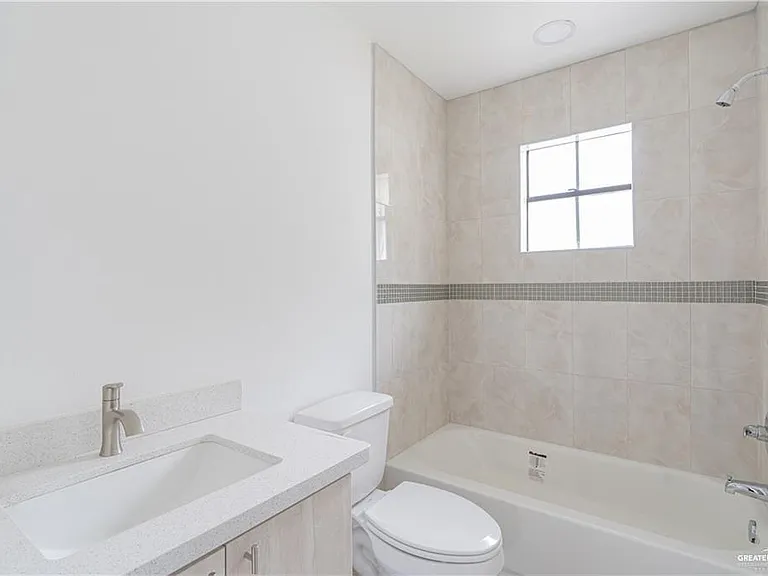 117 Keystone St — Photo 6