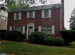 2215 Amhurst Rd, Wilmington, DE 19803