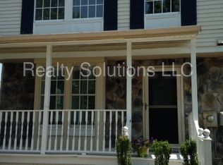 14 Devonshire Dr, Glassboro, NJ 08028