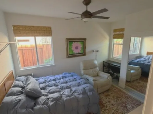 4 Heritage Park Ct, Sacramento, CA 95822