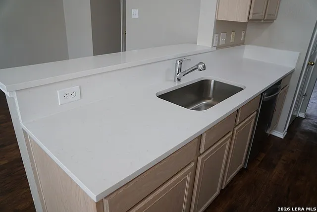 7203 Snowden Crst — Photo 9