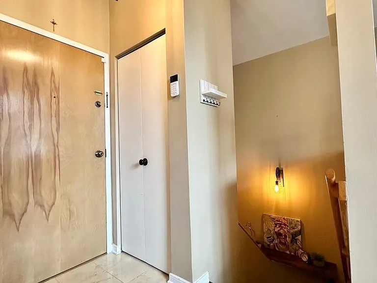 301 S Reynolds St #206 — Photo 22