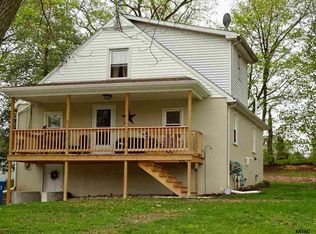 875 Locust Ave, Manchester, PA 17345