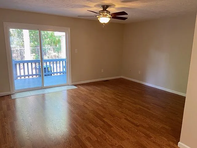 275 Murray Hill Rd — Photo 5