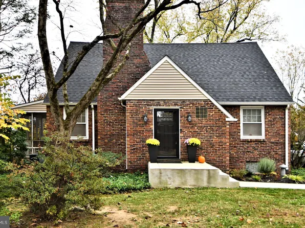 980 Byberry Rd, Huntingdon Valley, PA 19006