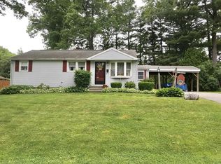 6 Willow St, Oxford, MA 01540