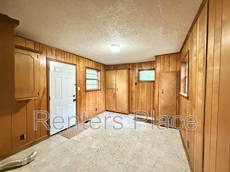 5524 S Owasso Ave — Photo 17