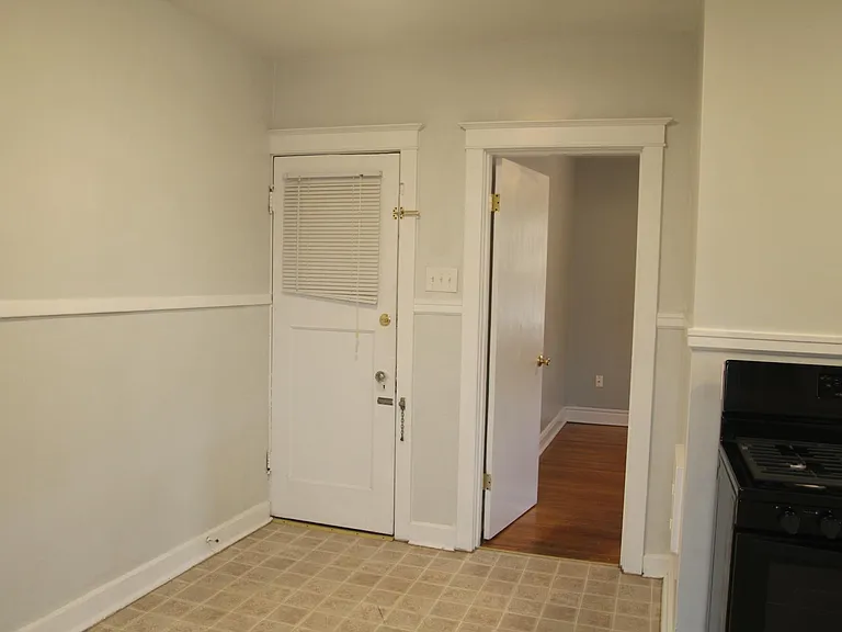 7560 Ethel Ave #2W — Photo 18