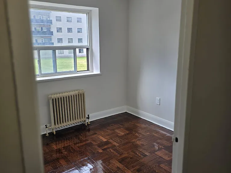 1305 Wilson Ave S #204 — Photo 10