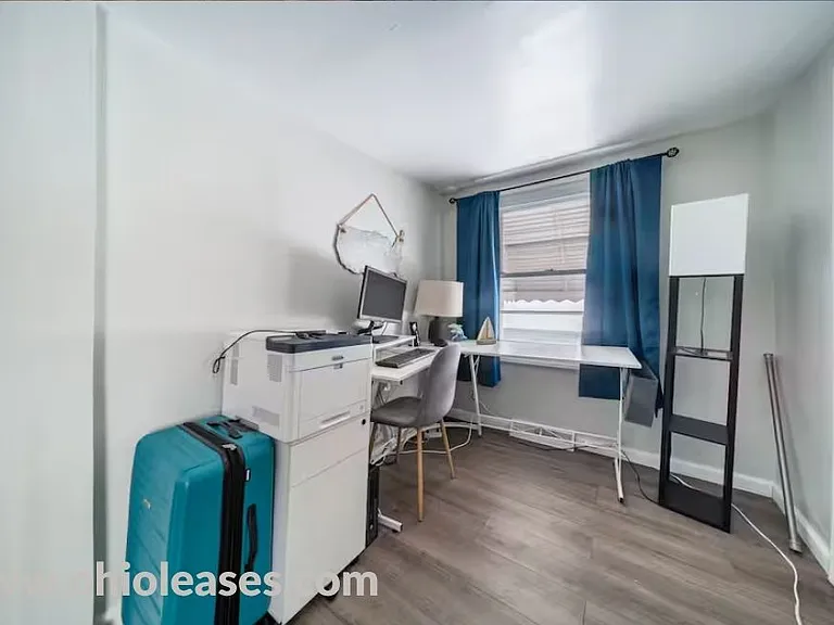 3777 Irving Park Ave — Photo 3