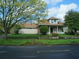 641 16th St NE, Salem, OR 97301
