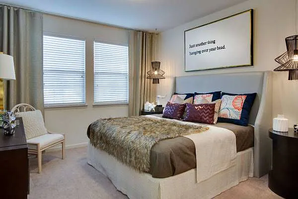 Residences at Lake Park — Photo 15