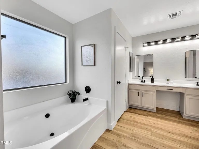 3702 W Naomi Ln — Photo 15
