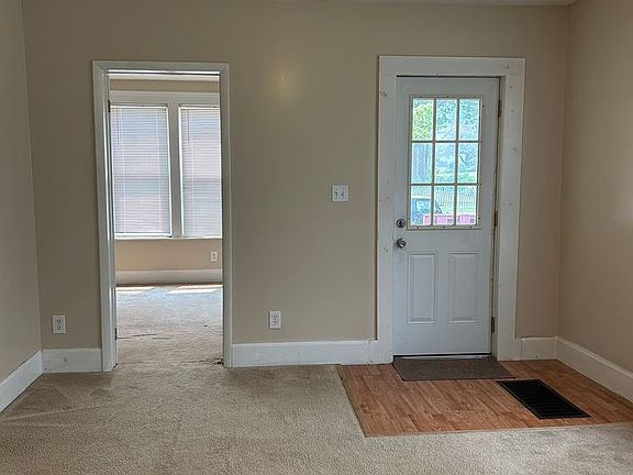 3rd image of 601-603 Utica St #601