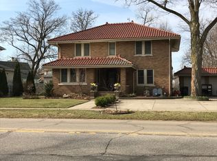 827 Edwardsburg Ave, Elkhart, IN 46514