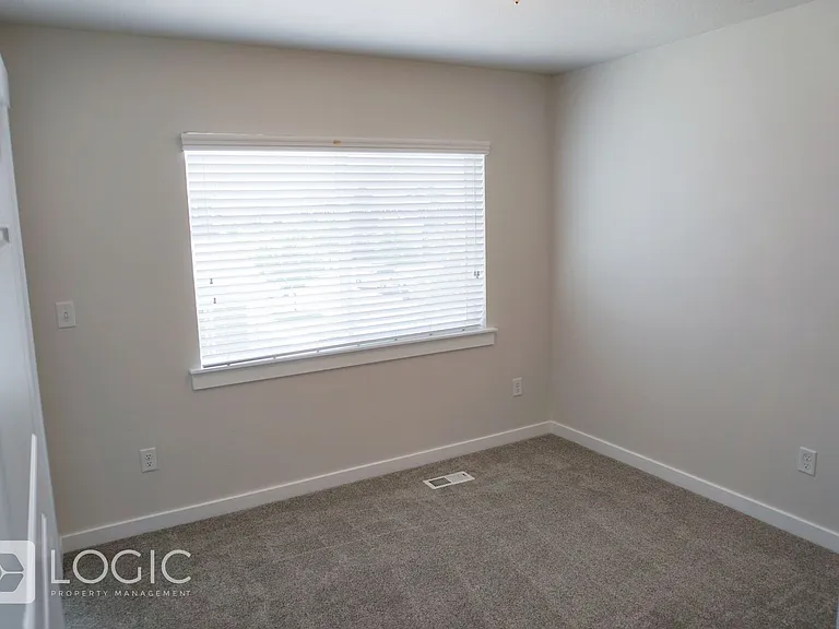 15180 S Gunpowder Ct — Photo 24