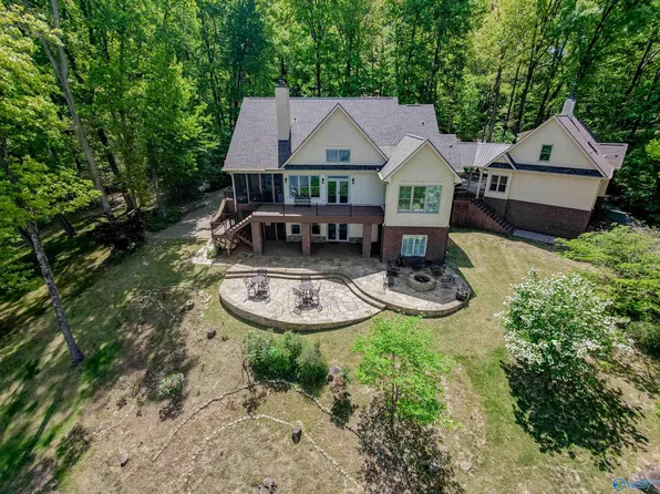 1116 County Road 224, Dutton, AL 35744